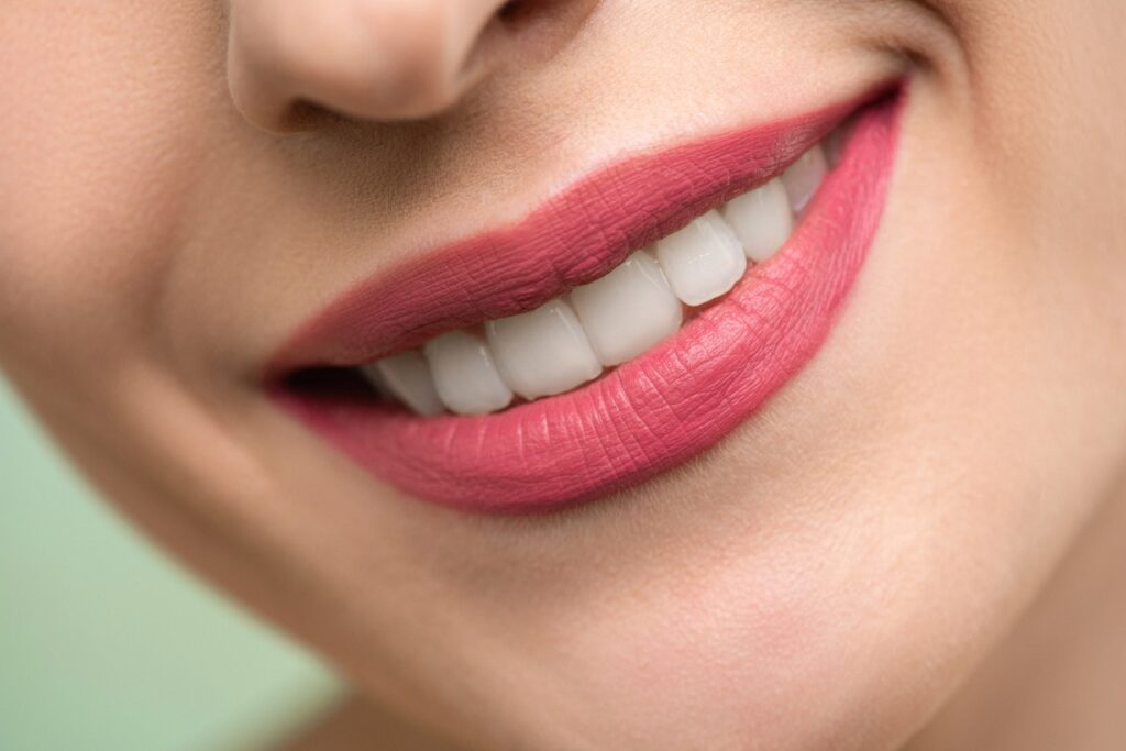 Secrets-of-Effective-Teeth-Whitening